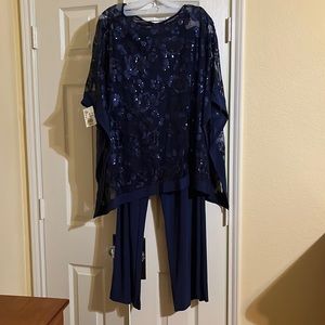 David’s Bridal Mother of the Bride Pantsuit-Size 14W New